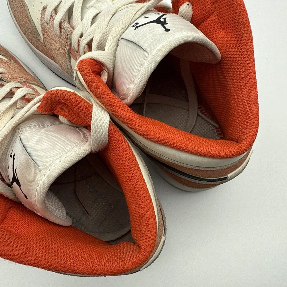 Nike Air Jordan 1 Mid Team Orange Black Sail White DV1336-800 Size 7 Y